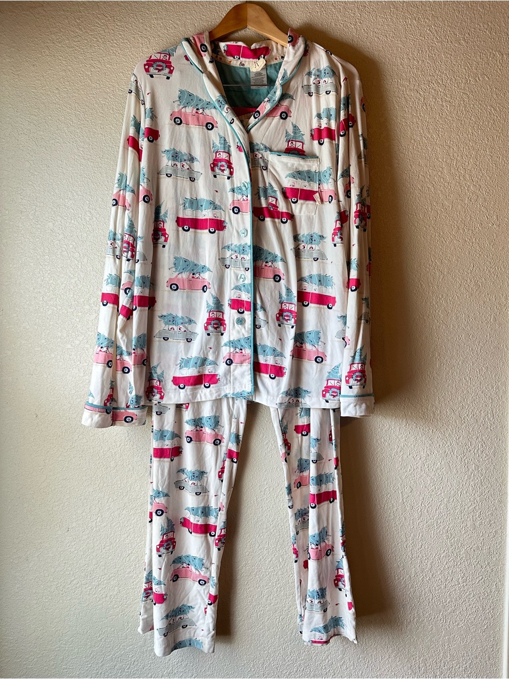 munki munki 🐒 Christmas Pajama Set with Pink, Blue, & Gray Car Print feat. Dogs